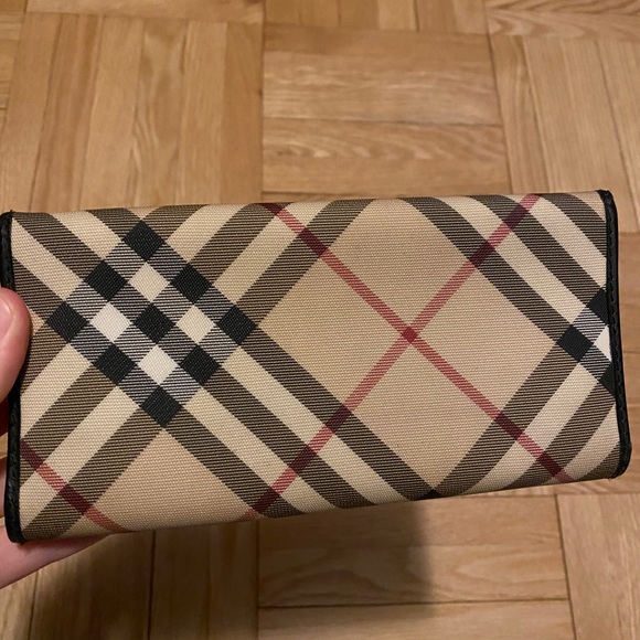 Burberry wallet - Picture 2 of 7